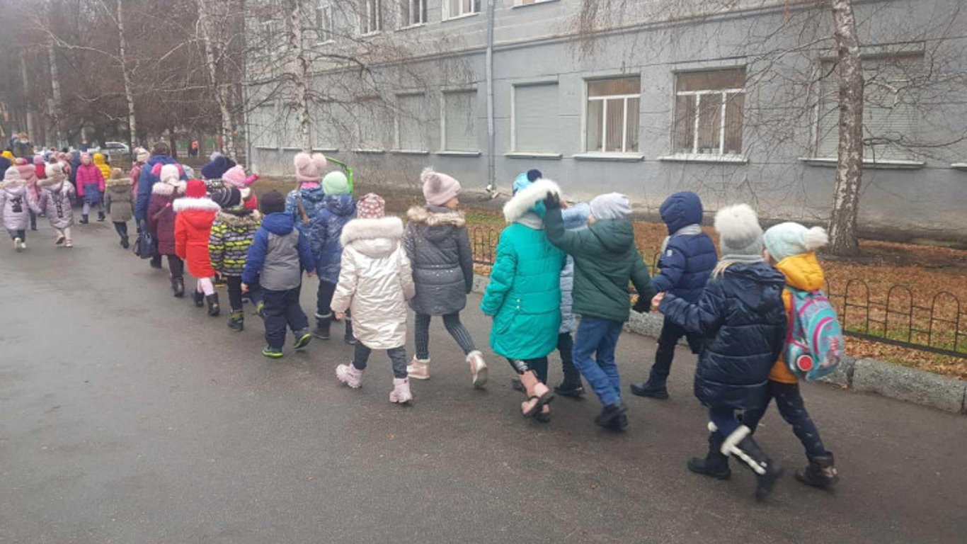 В Харькове проверят каждую школу на взрывчатку