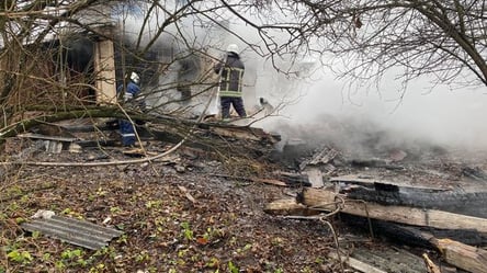 На Львівщині чоловік згорів у власному будинку - 285x160