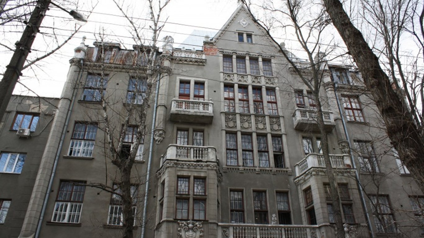 Пять удивительных старинных зданий Харькова
