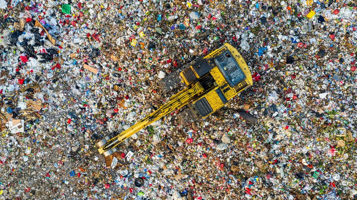 Нелегальні сміттєзвалища на Львівщині
