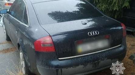 Водій на Audi розсікав Харковом із фальшивими номерами та підробленими документами. Фото - 285x160
