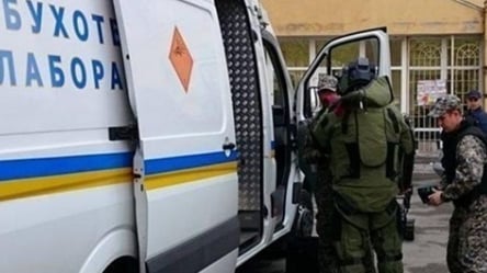 Загроза вибуху в школі: третій день поспіль поліція евакуює дітей у Харкові - 285x160