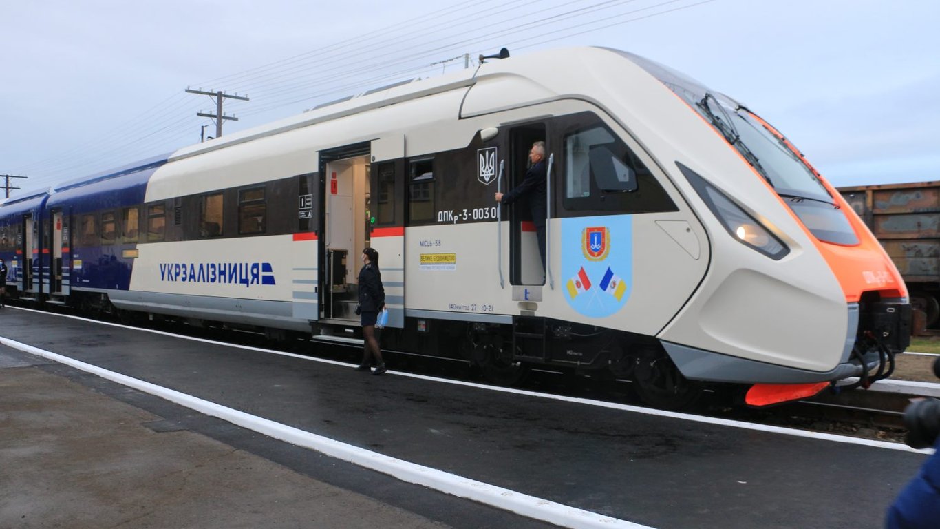 Поїзд "Одеса-Ізмаїл" змінює графік руху