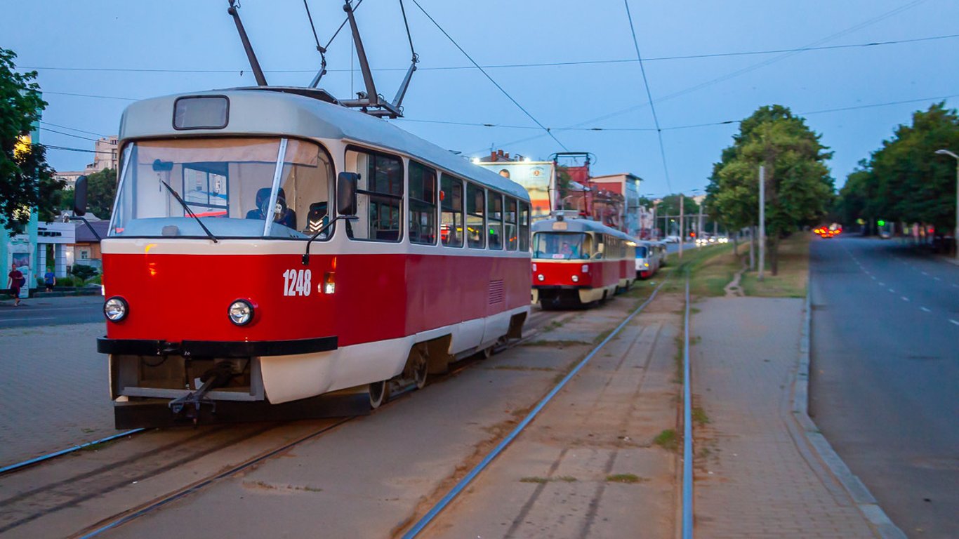 В Харькове трамвай сошел с рейсов