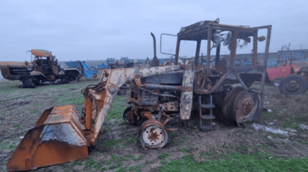 В Одеській області згоріло чотири трактори: підозрюють підпал. Фото - 285x160