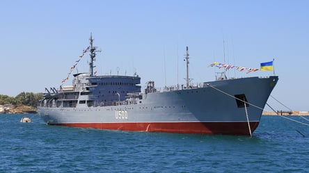 Пєсков назвав провокацією "інцидент" з кораблем ВМС України в Чорному морі - 285x160