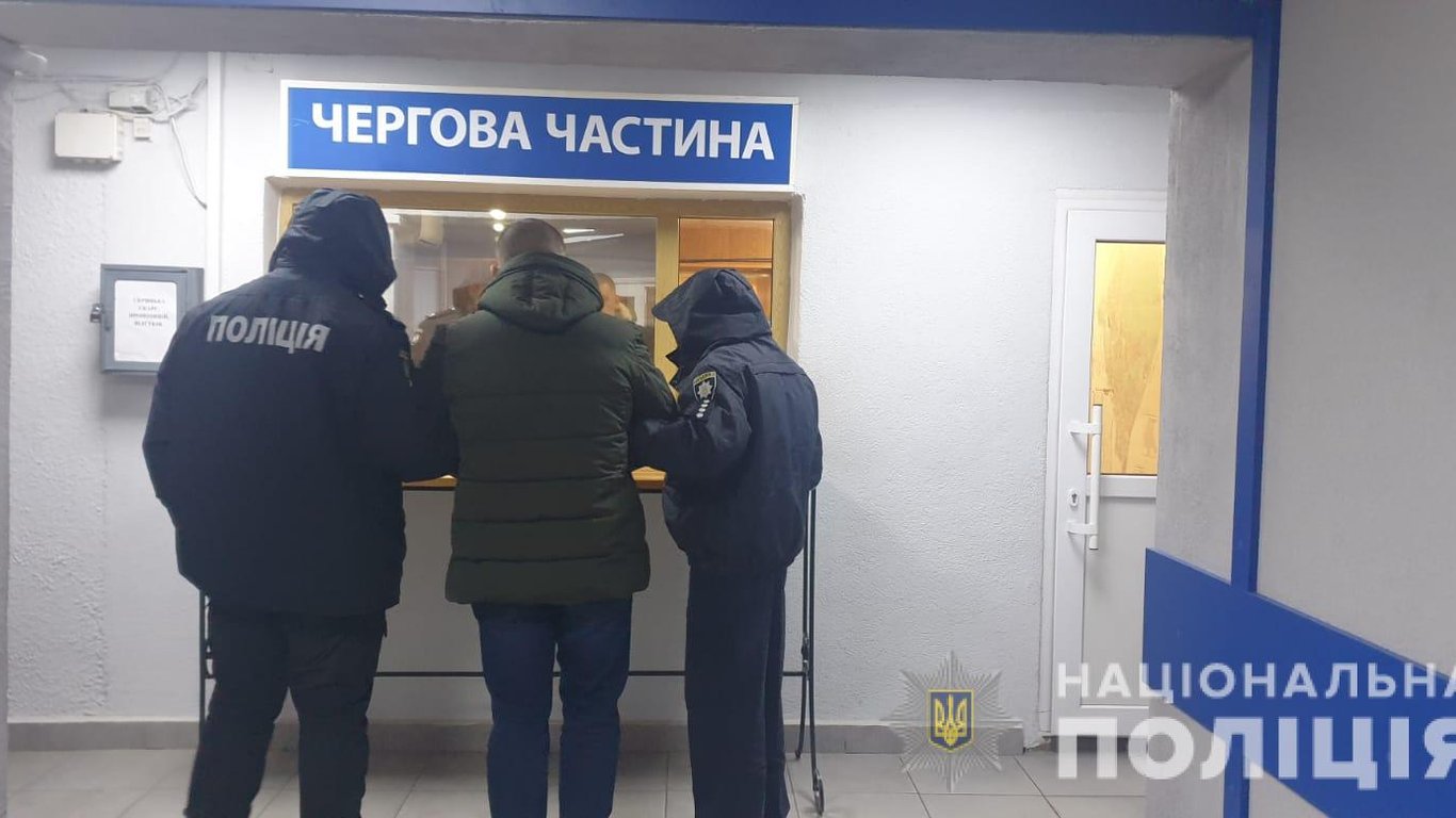 В Харькове задержали мужчину, угрожавшего взорвать железнодорожный вокзал