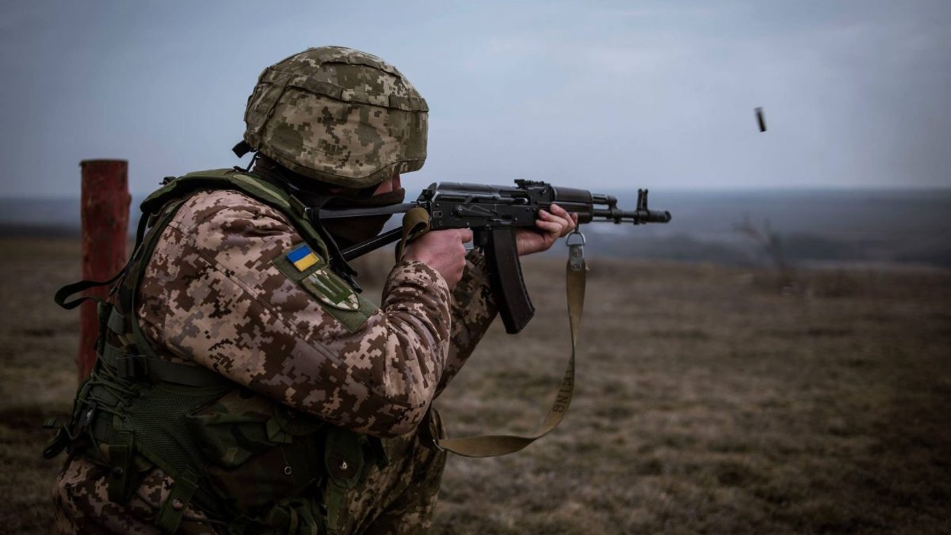У зоні ООС бойовики сім разів обстріляли позиції українських військових