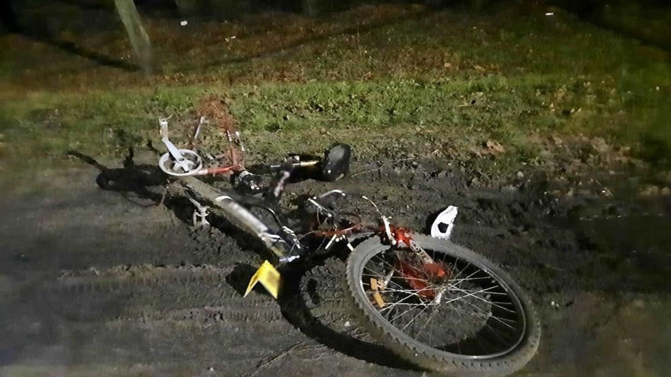ДТП на Чернігівщині 18 грудня - депутат збив на смерть велосипедиста