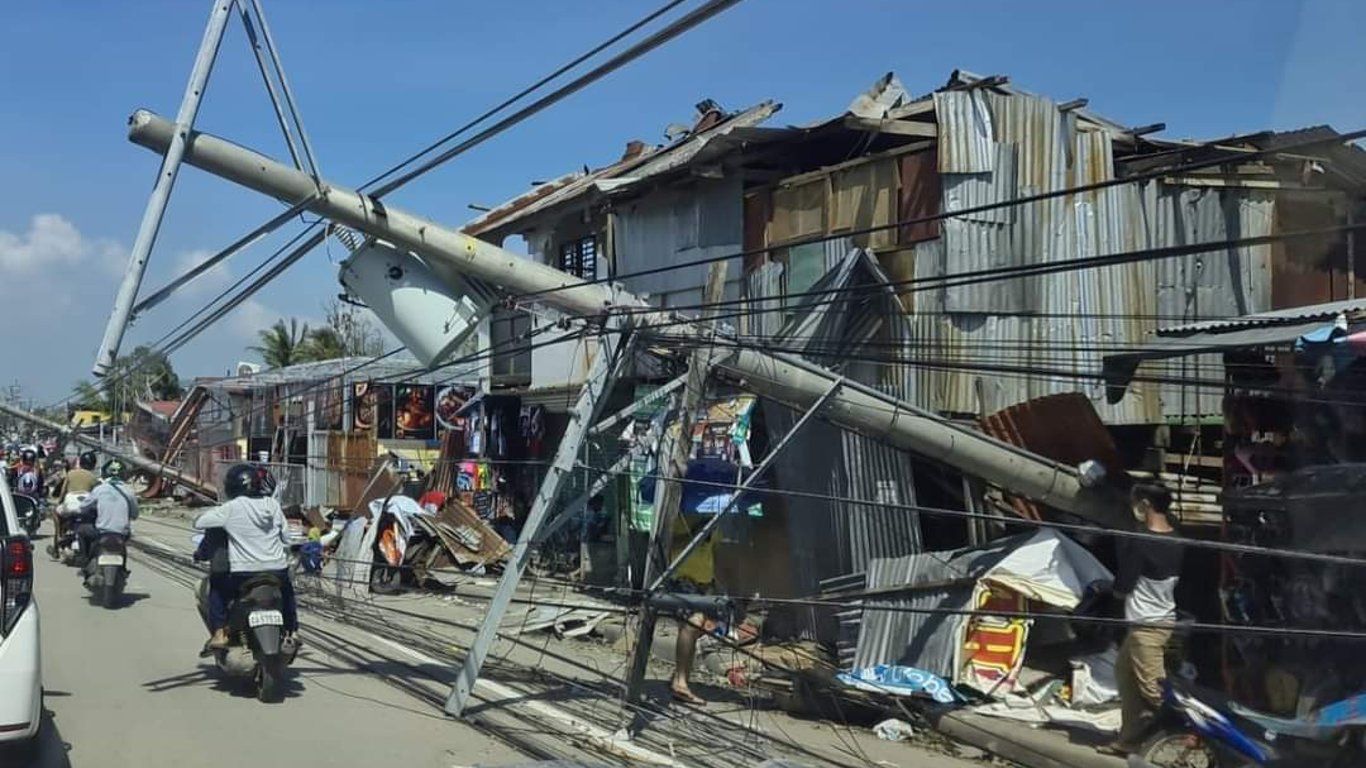 Тайфун "Рай" на Филиппинах - число жертв достигло более 200
