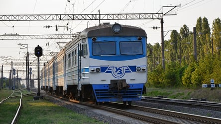 В Киеве отменили рейсы 14 электричек - 285x160