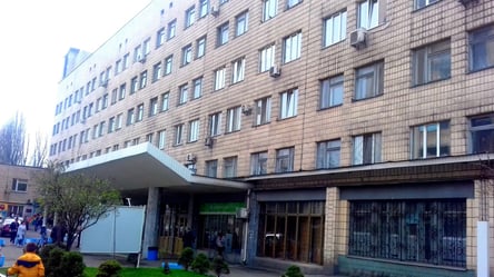 Медики Львовского Охматдета требуют уволить директора больницы - 285x160