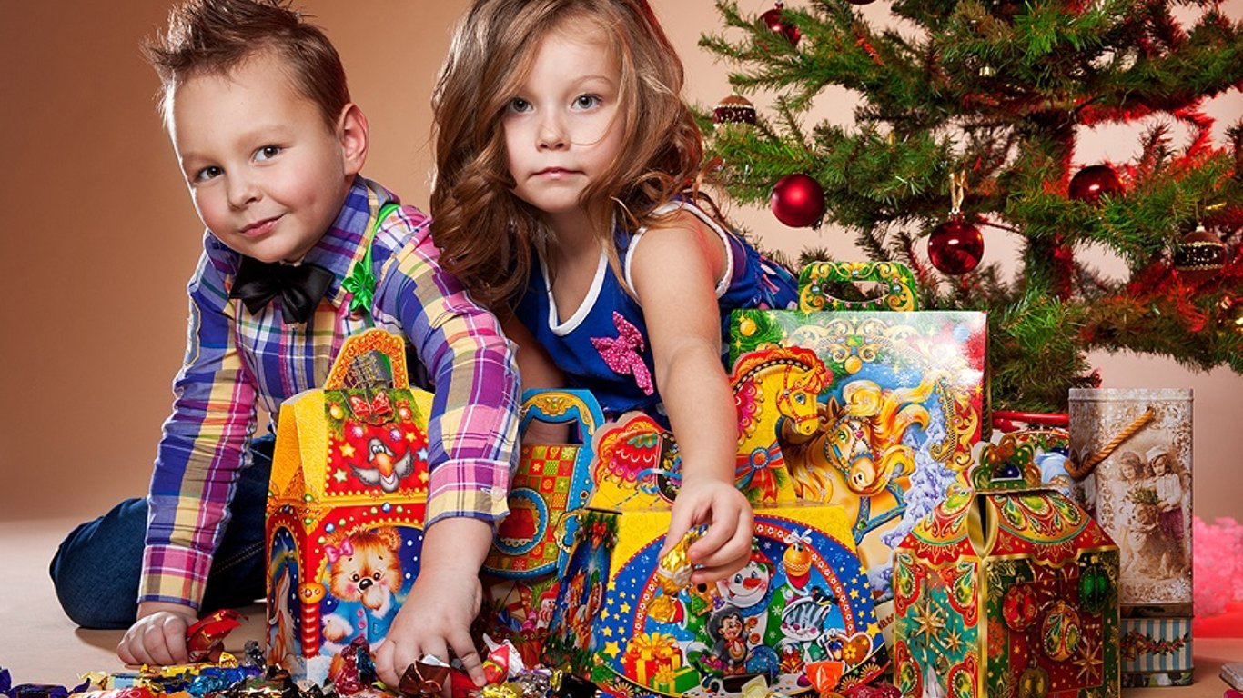 В Одессе проверили новогодние подарки для детей