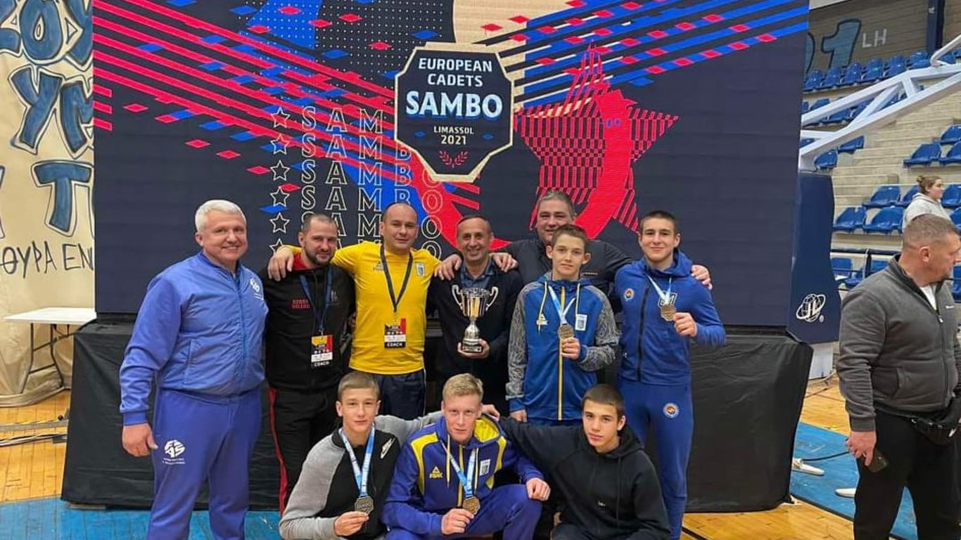 Чемпіонат Європи з самбо виграли харківські кадети