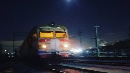 В Киеве поезд горэлектрички насмерть сбил человека. Фото - 285x160