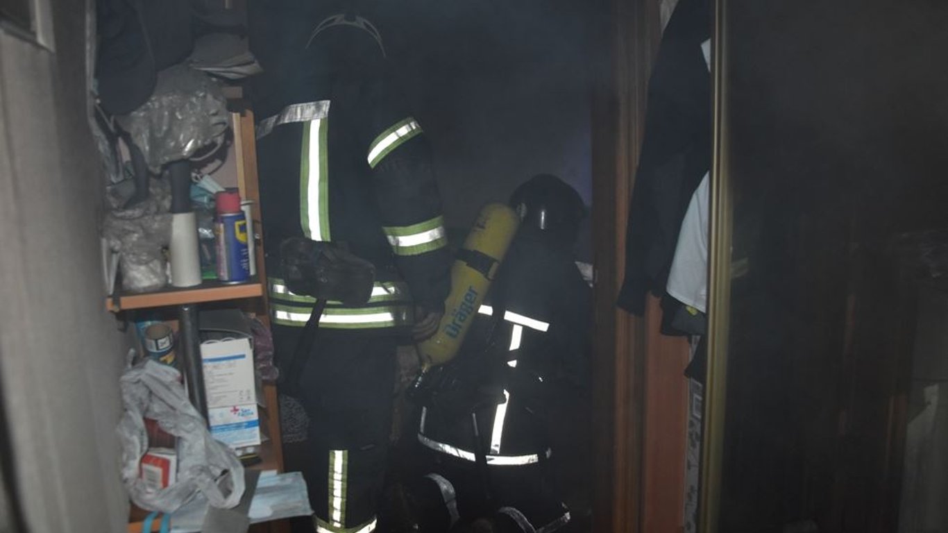 В Одессе произошел пожар в многоэтажке-эвакуировали 10 жителей дома