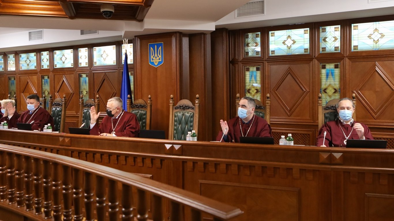 Суддям КСУ планують виплатити премії за карантин - подробиці