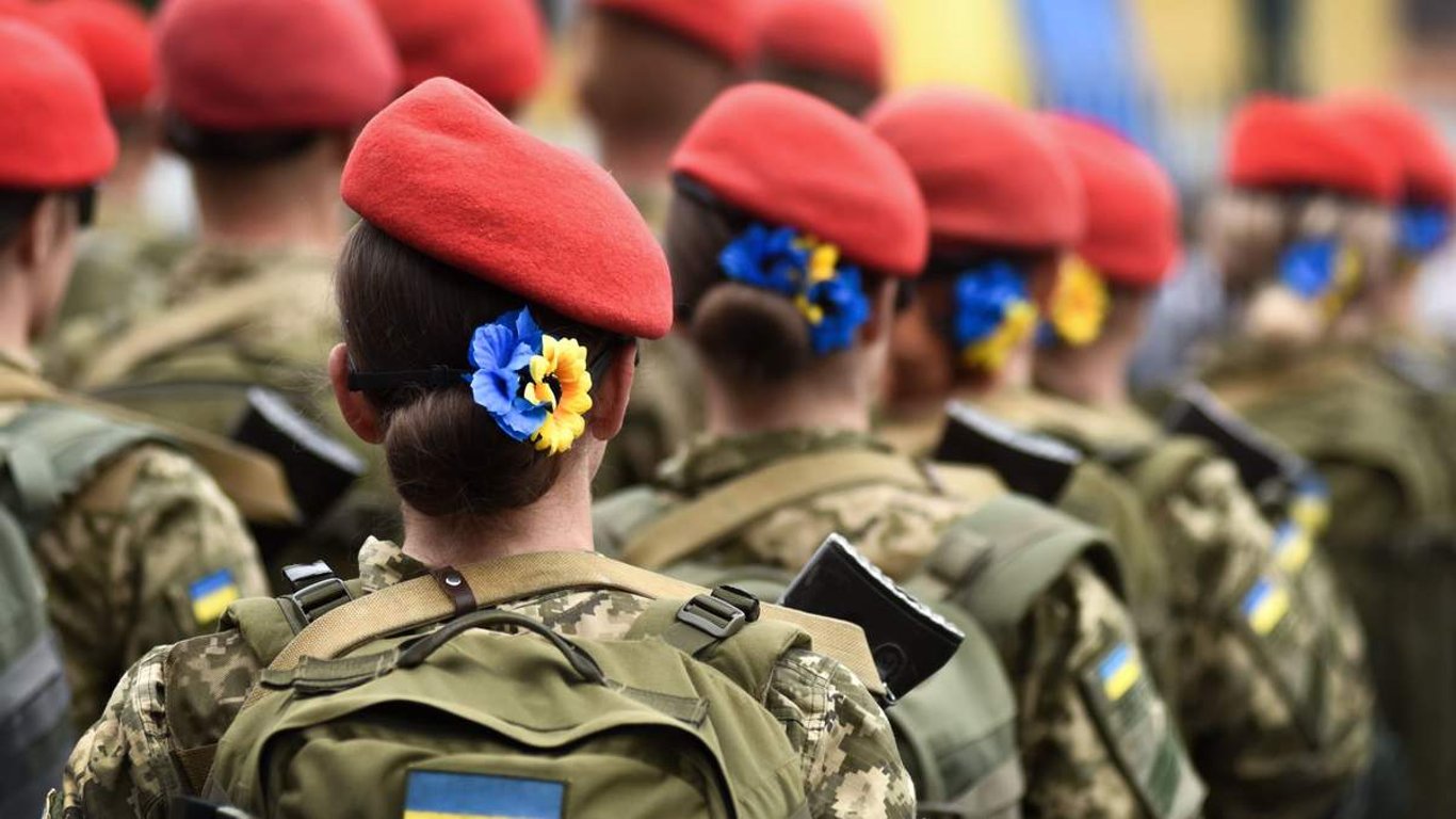 В Україні ввели військовий облік для жінок: головні нюанси наказу Міноборони