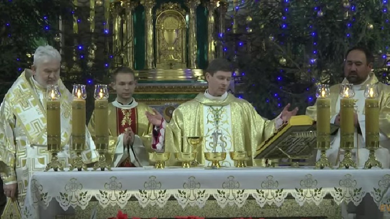 В Киеве проходит рождественское богослужение - видео