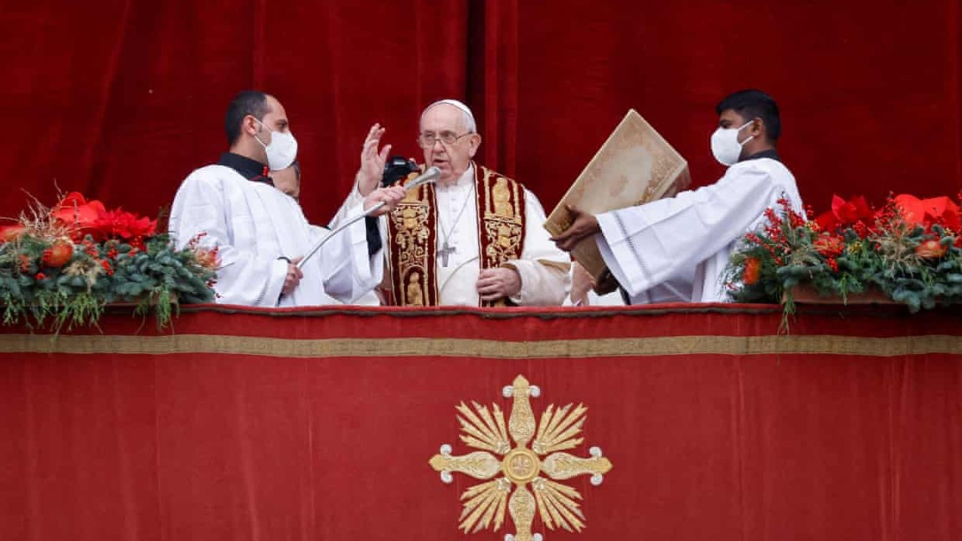 Папа Римский упомянул в рождественском послании Украину