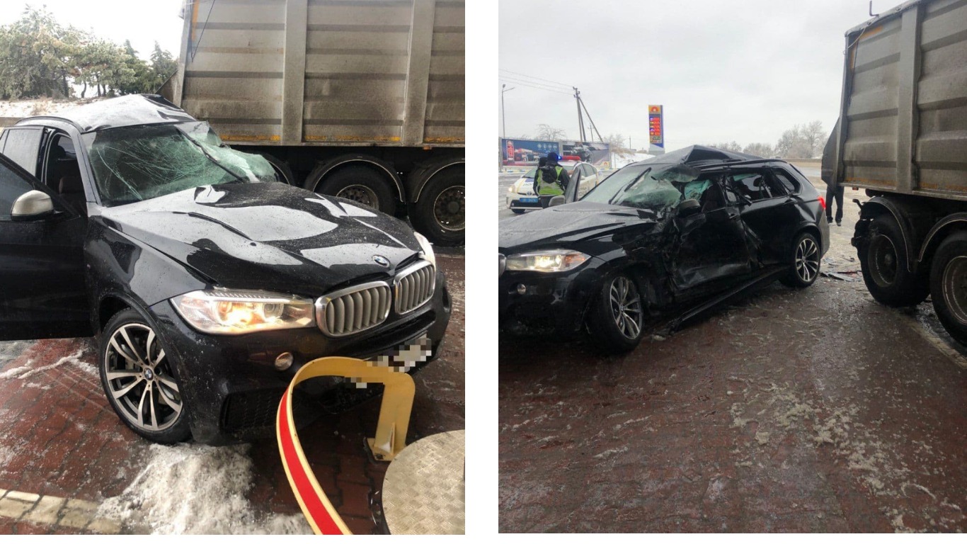 ДТП в Одесской области-BMW врезалась в фуру