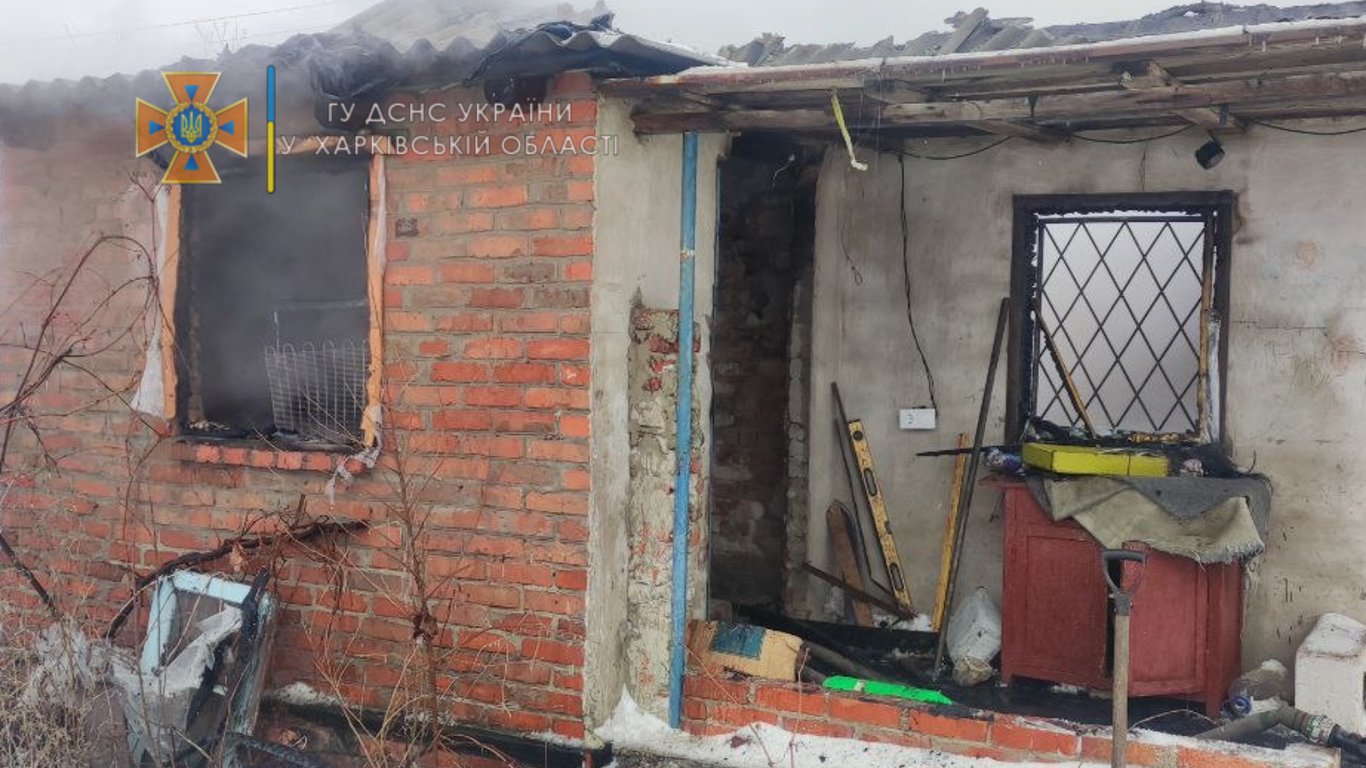 В Харькове на пожаре спасатели обнаружили труп мужчины