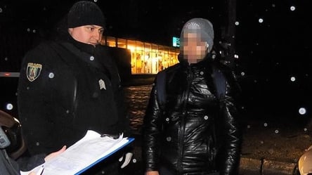 В Киеве иностранец ограбил продавца через кассовое окошко: подробности. Фото - 285x160
