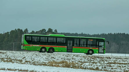 Пригородные автобусы не смогли выйти на маршрут в Харьковской области - 285x160