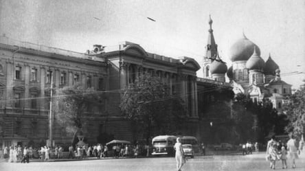В сети показали, как выглядел планетарий в Одессе в 1952 году. Исторические фото - 285x160
