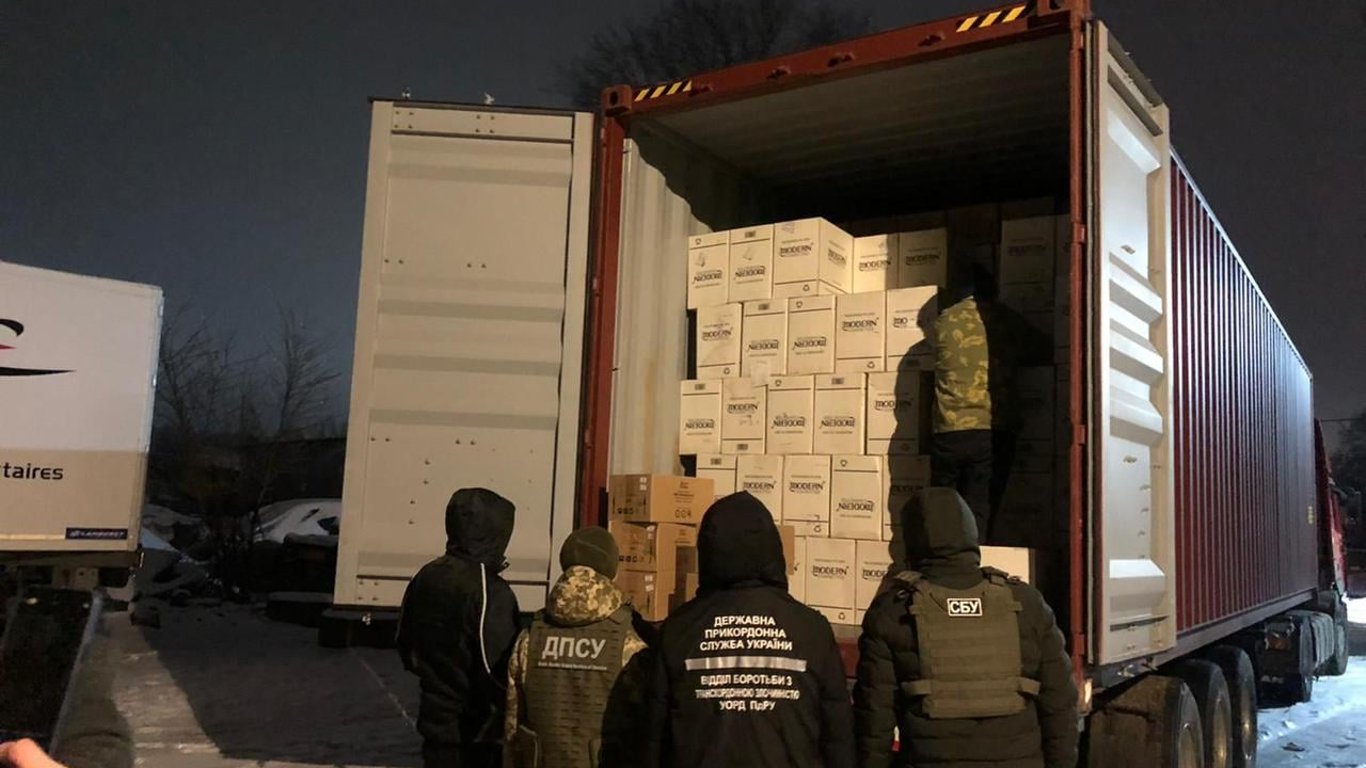 В Одессе СБУ обнаружила контрабанду-сигарет на 10 миллионов гривен