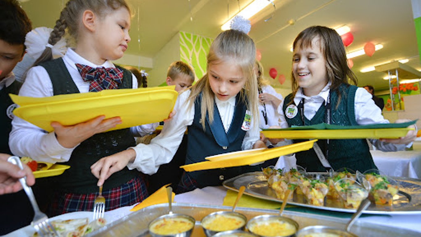 Бесплатное питание в школах — в Ренийском общине приняли решение