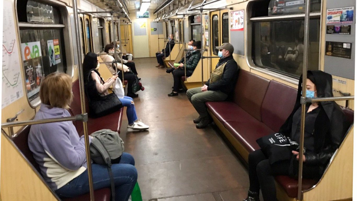 Жінки побилися в київському метро в новорічну ніч