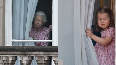 Вражаючу схожість Єлизавети II і принцеси Шарлотти показали на фото - 285x160