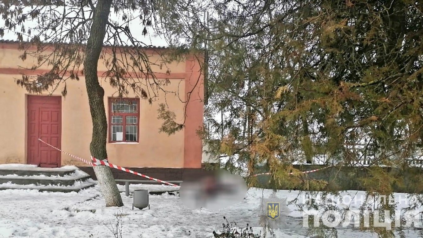 В Николаевской области женщина зарезала мужчину ножом-что известно