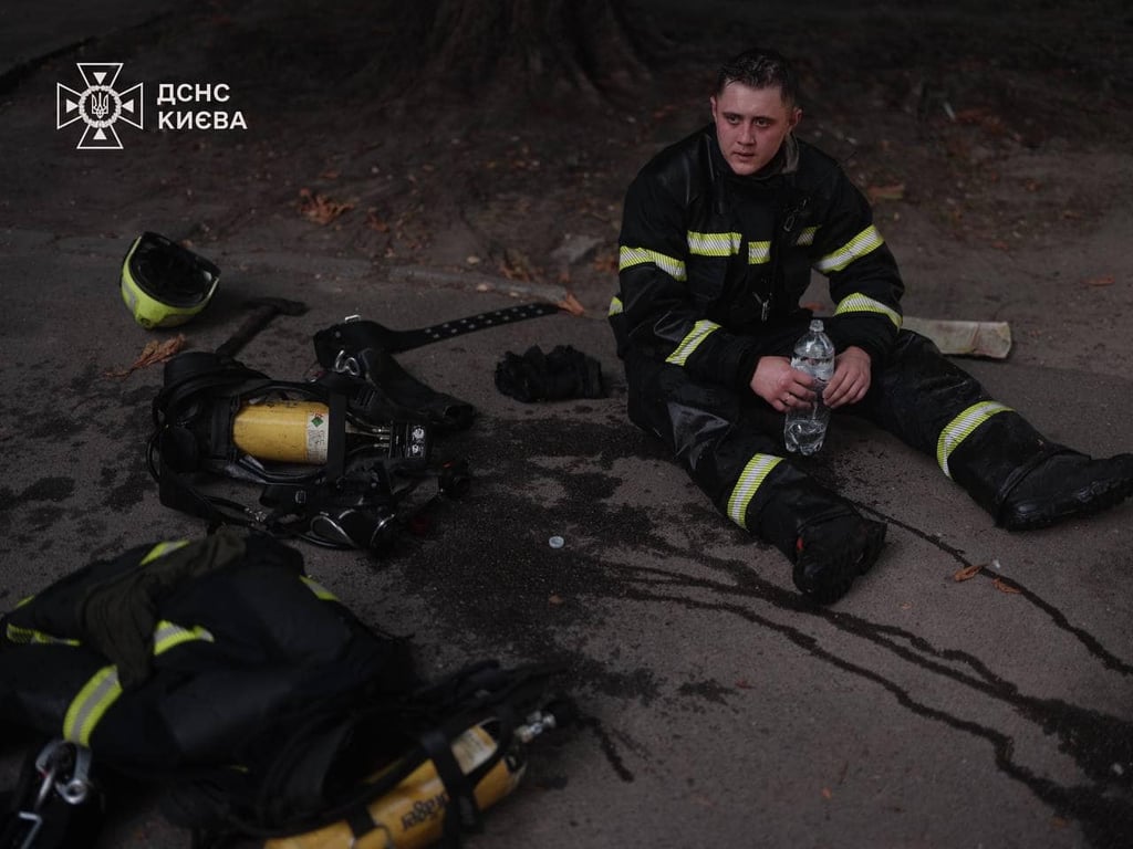 у Солом'янському районі 6 липня загорівся дах будинку