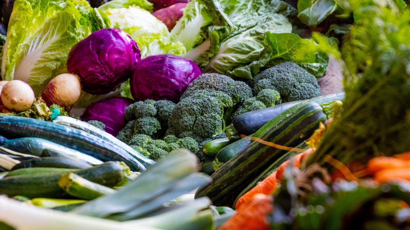 Цены в Украине - в начале 2022 года овощи продолжают дорожать