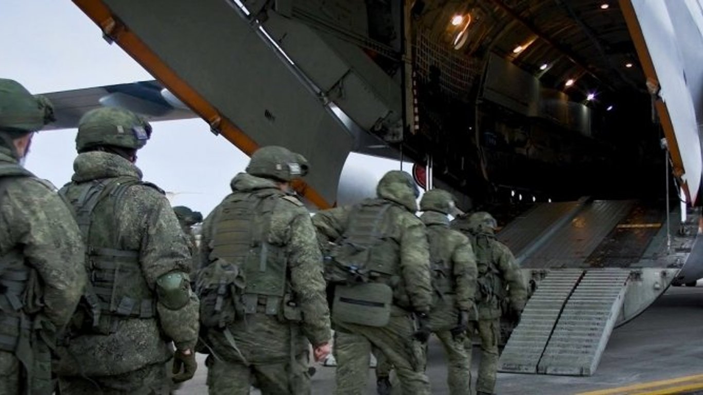 Москва перекинула в Казахстан військові підрозділи, що воювали в Україні