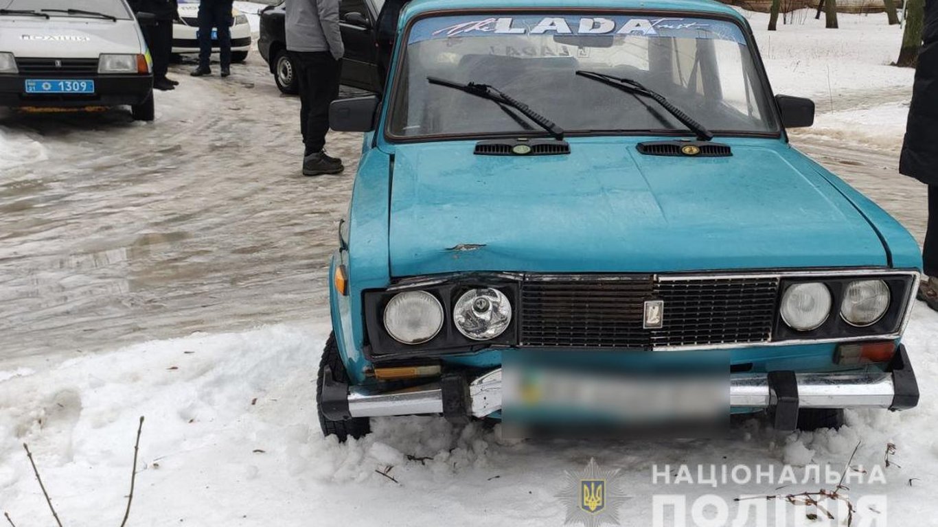 В Харькове иностранец угнал автомобиль и в течение 2 часов попался полиции