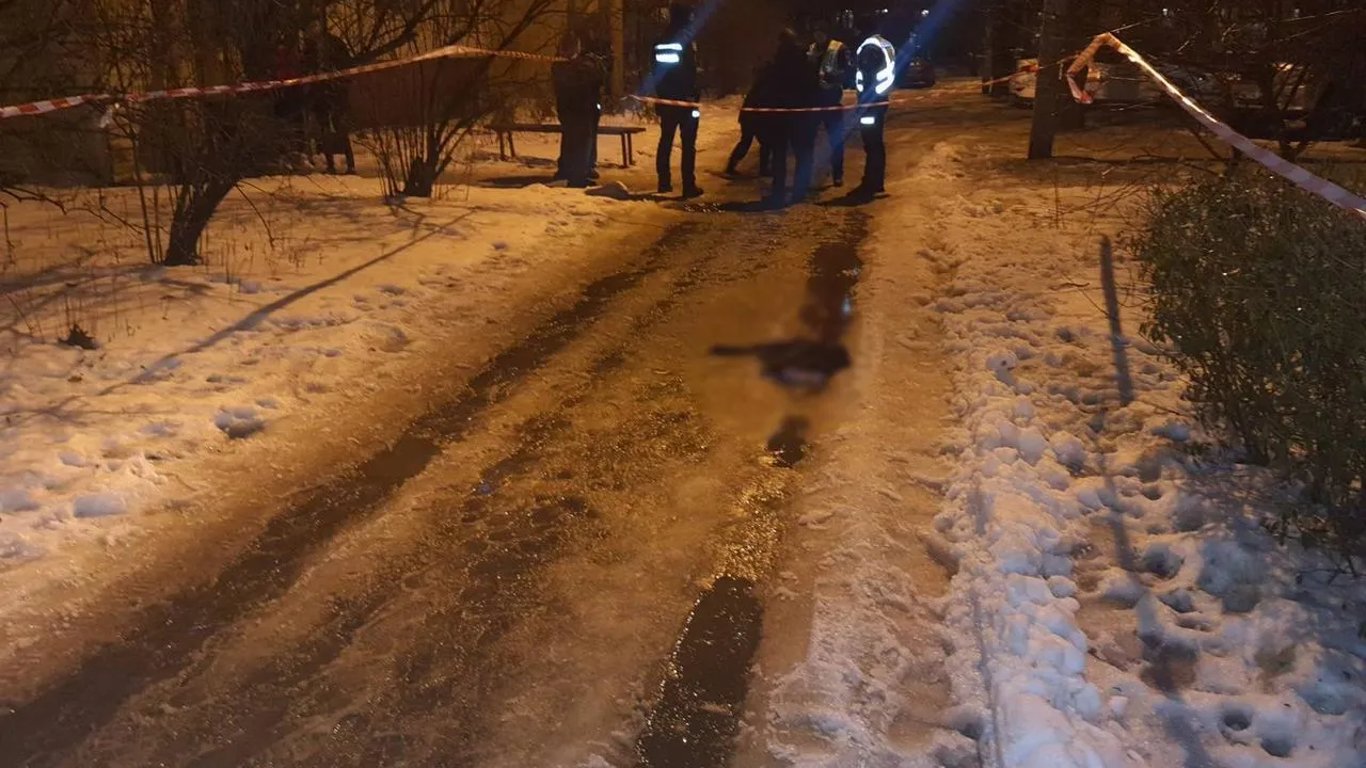 В Харькове обнаружили тело ребенка в пакете - фото