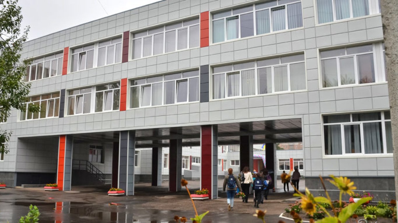 В Харьковской области на дистанционное обучение перевели 8 школ из-за гололеда