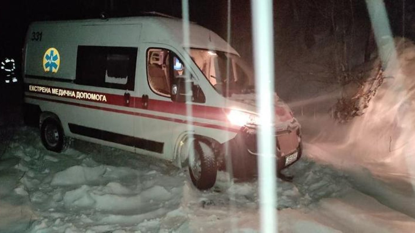 Автомобильный вор поплатился здоровьем - забрала скорая - Новости Киева