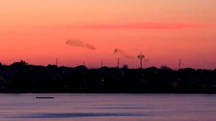 Під Одесою на заході сонця сфотографували рідкісне явище. Чаруючі фото - 285x160