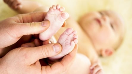 В Киеве у полугодовалого малыша обнаружили редкое генетическое заболевание - 285x160