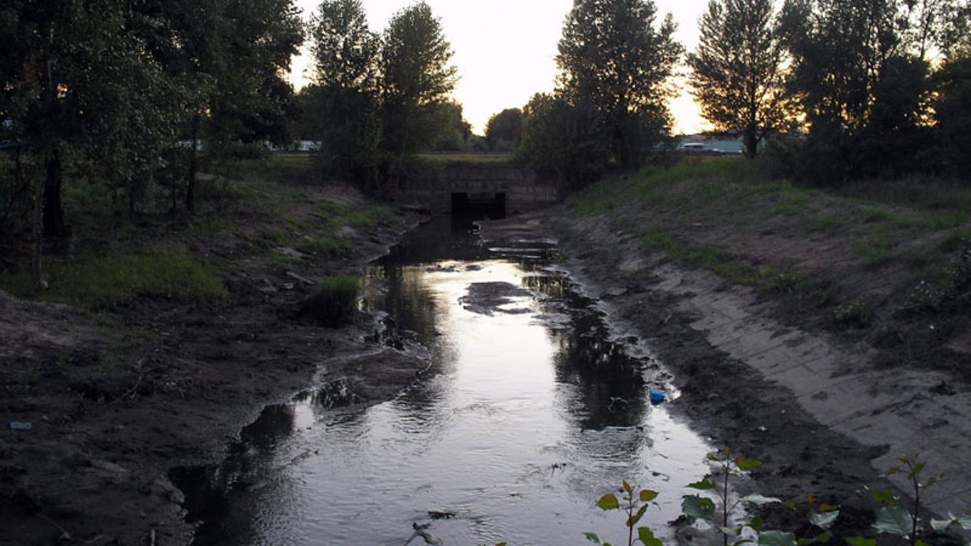 У Києві вкрали 2 мільйони на відновлення легендарної річки