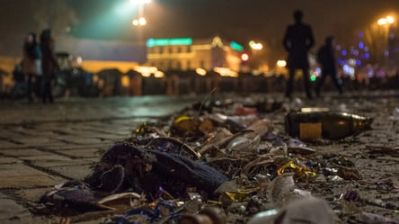 После праздников в Киеве собрали 250 тонн битых бутылок - 285x160