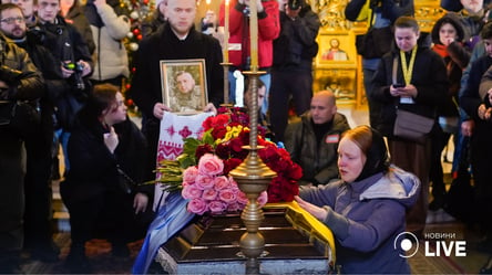 Похороны Геннадия Афанасьева в Киеве: как прощаются с погибшим на фронте активистом - 285x160