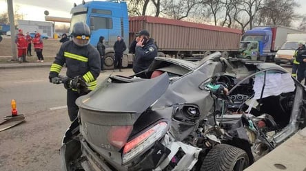 В смертельном ДТП в Одесе погибла жена украинского футболиста - 285x160