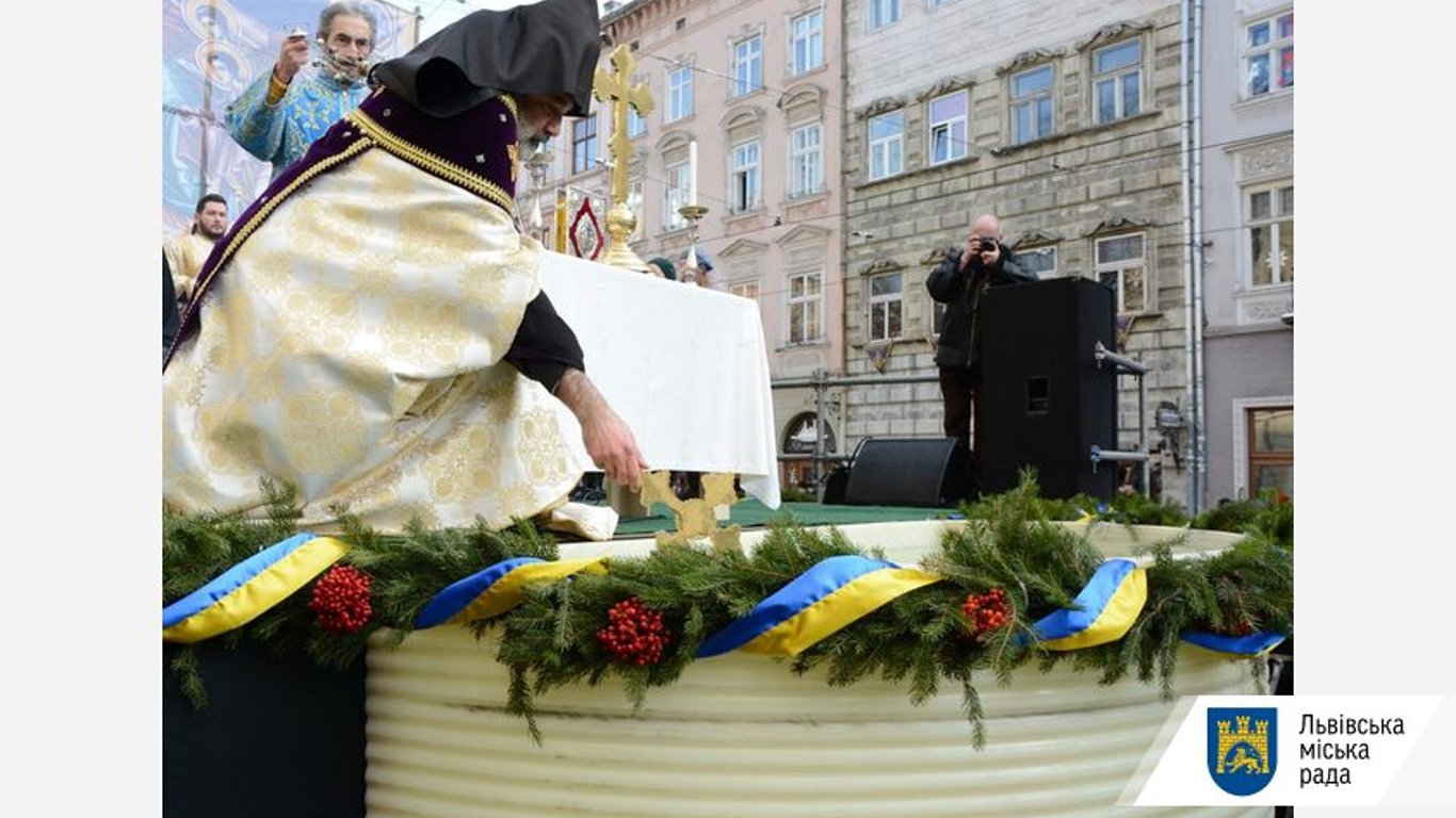 У Львові скасували загальноміське освячення води - в чому причина