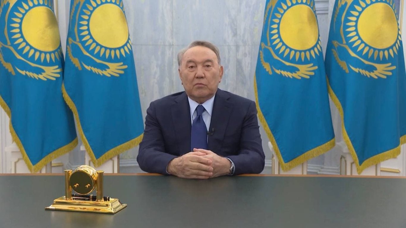 Нурсултан Назарбаев обратился к Казахстану - подробности