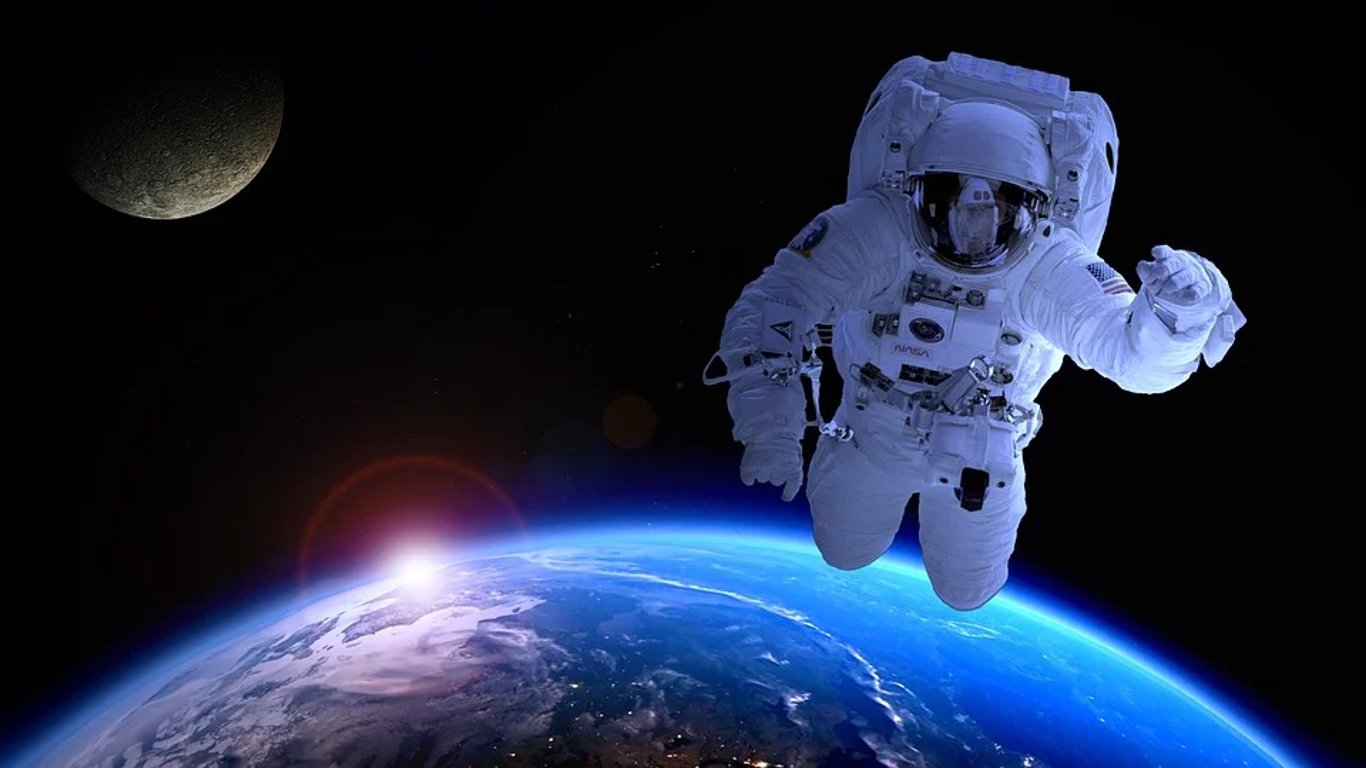 4 жахливі речі, які доводиться робити астронавтам